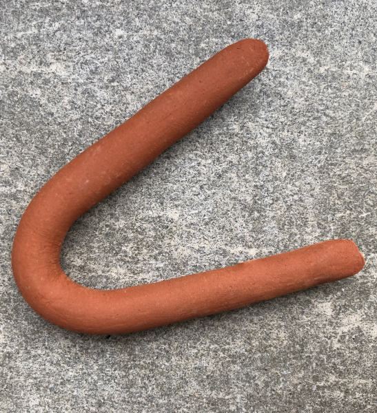 Futterhaken aus Ton - terra